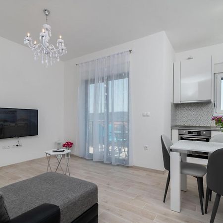 Apartman Pjer 特罗吉尔 外观 照片