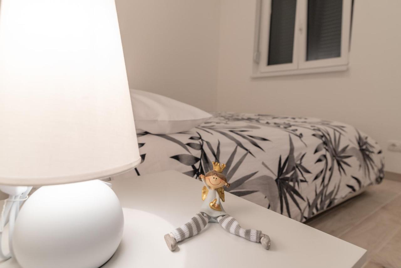 Apartman Pjer 特罗吉尔 外观 照片