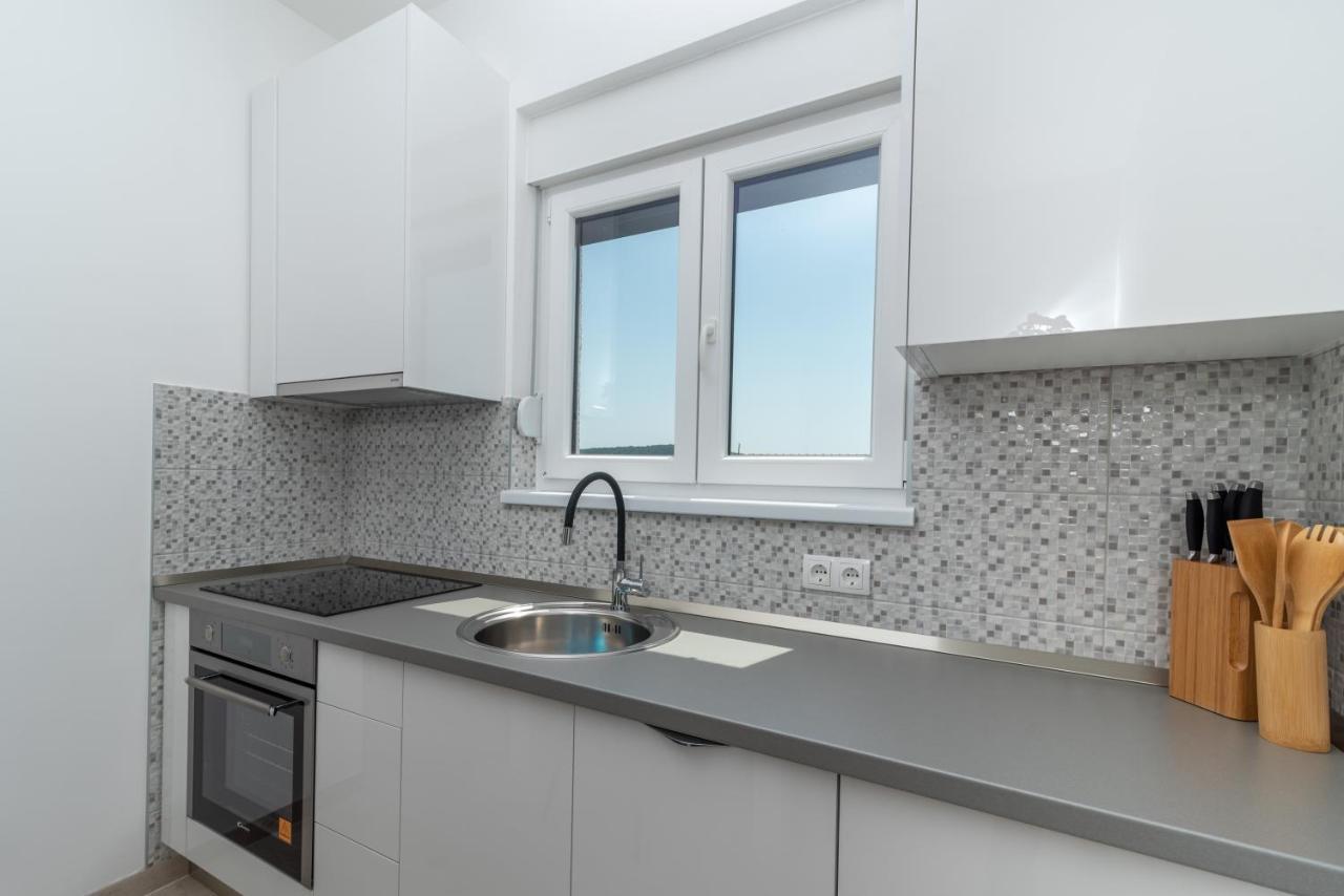 Apartman Pjer 特罗吉尔 外观 照片